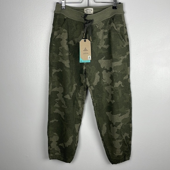 NWT Prana Camo Joggers - Picture 3 of 9